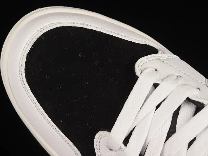 All Categories Air Jordan Jordan Series Basketball Shoes Air Jordan 1 Low Travis Scott x Jordan 1 Low AJ 1 OG Barb Anti-Hook Ghostface Low CQ4277-311